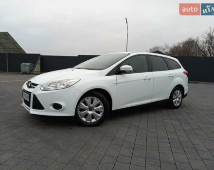 Білий Форд Фокус, об'ємом двигуна 1.6 л та пробігом 230 тис. км за 7777 $, фото 4 на Automoto.ua