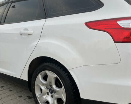 Білий Форд Фокус, об'ємом двигуна 1.6 л та пробігом 240 тис. км за 7999 $, фото 6 на Automoto.ua
