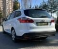 Белый Форд Фокус, объемом двигателя 1.6 л и пробегом 300 тыс. км за 7850 $, фото 4 на Automoto.ua