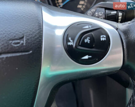 Белый Форд Фокус, объемом двигателя 1.6 л и пробегом 218 тыс. км за 8799 $, фото 129 на Automoto.ua