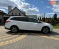 Білий Форд Фокус, об'ємом двигуна 2 л та пробігом 227 тис. км за 8600 $, фото 3 на Automoto.ua