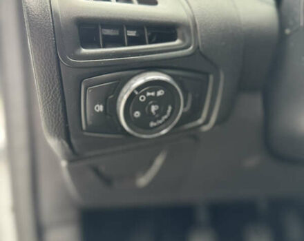 Белый Форд Фокус, объемом двигателя 1.6 л и пробегом 174 тыс. км за 8200 $, фото 30 на Automoto.ua