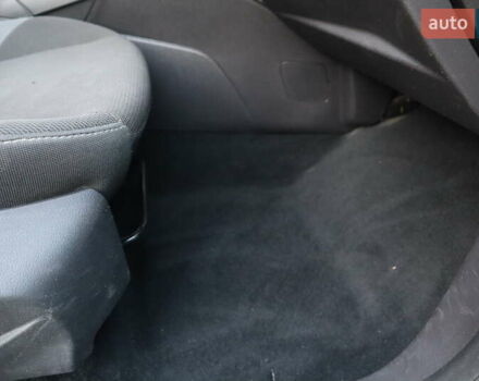 Белый Форд Фокус, объемом двигателя 1.6 л и пробегом 219 тыс. км за 6950 $, фото 10 на Automoto.ua