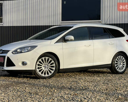 Белый Форд Фокус, объемом двигателя 1.6 л и пробегом 219 тыс. км за 8750 $, фото 6 на Automoto.ua