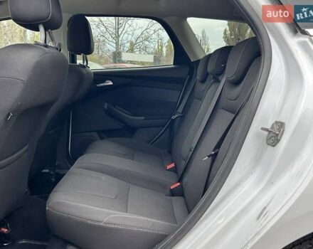 Белый Форд Фокус, объемом двигателя 1 л и пробегом 164 тыс. км за 7700 $, фото 28 на Automoto.ua