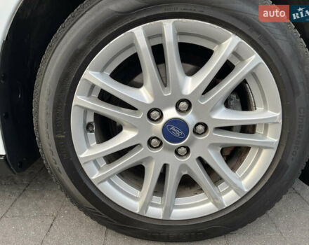 Белый Форд Фокус, объемом двигателя 1.6 л и пробегом 218 тыс. км за 8799 $, фото 147 на Automoto.ua