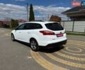 Белый Форд Фокус, объемом двигателя 2 л и пробегом 227 тыс. км за 8600 $, фото 6 на Automoto.ua