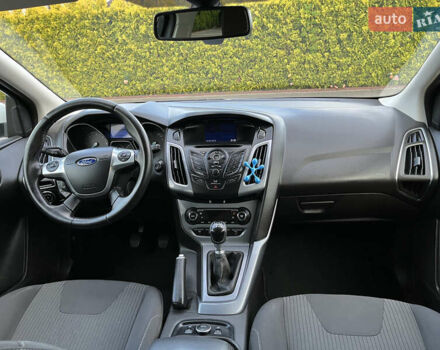 Белый Форд Фокус, объемом двигателя 1.6 л и пробегом 218 тыс. км за 8799 $, фото 113 на Automoto.ua