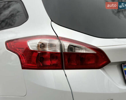 Белый Форд Фокус, объемом двигателя 1.6 л и пробегом 191 тыс. км за 8942 $, фото 14 на Automoto.ua