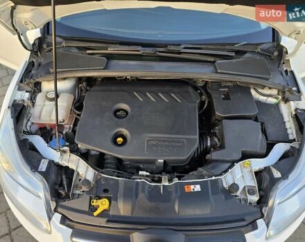 Білий Форд Фокус, об'ємом двигуна 1.6 л та пробігом 263 тис. км за 7800 $, фото 24 на Automoto.ua