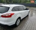 Форд Фокус 2014 в Киеве на Automoto.ua Белый Форд Фокус, объемом двигателя 1.6 л и пробегом 310 тыс. км за 7200 $, фото 10 на Automoto.ua