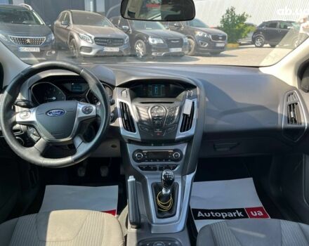 Белый Форд Фокус, объемом двигателя 1.6 л и пробегом 314 тыс. км за 8490 $, фото 12 на Automoto.ua