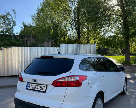 Белый Форд Фокус, объемом двигателя 1.56 л и пробегом 357 тыс. км за 7000 $, фото 6 на Automoto.ua
