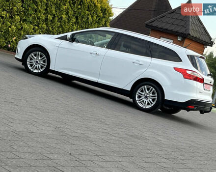 Белый Форд Фокус, объемом двигателя 1.6 л и пробегом 218 тыс. км за 8799 $, фото 57 на Automoto.ua