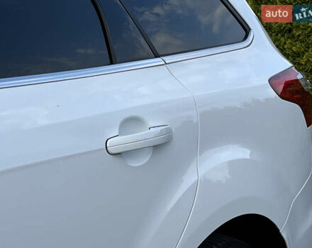 Белый Форд Фокус, объемом двигателя 1.6 л и пробегом 218 тыс. км за 8799 $, фото 78 на Automoto.ua