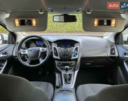 Белый Форд Фокус, объемом двигателя 1.6 л и пробегом 218 тыс. км за 8799 $, фото 114 на Automoto.ua