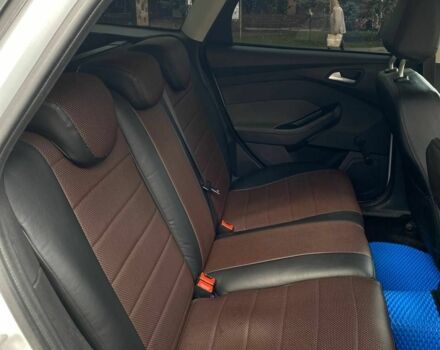 Белый Форд Фокус, объемом двигателя 1.6 л и пробегом 200 тыс. км за 6500 $, фото 23 на Automoto.ua