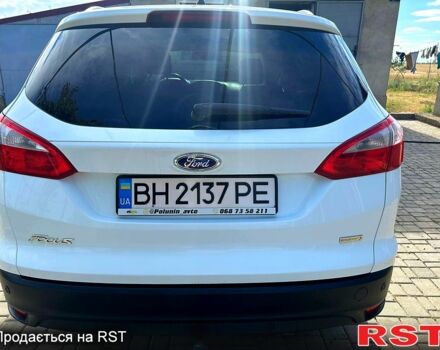 Белый Форд Фокус, объемом двигателя 1 л и пробегом 164 тыс. км за 7600 $, фото 1 на Automoto.ua