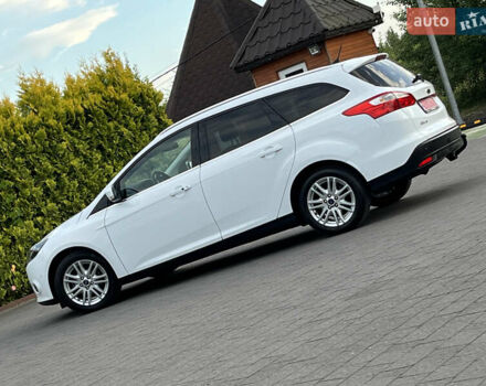 Белый Форд Фокус, объемом двигателя 1.6 л и пробегом 218 тыс. км за 8799 $, фото 58 на Automoto.ua