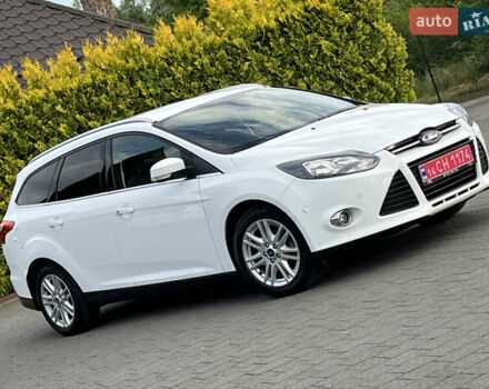Белый Форд Фокус, объемом двигателя 1.6 л и пробегом 218 тыс. км за 8799 $, фото 23 на Automoto.ua