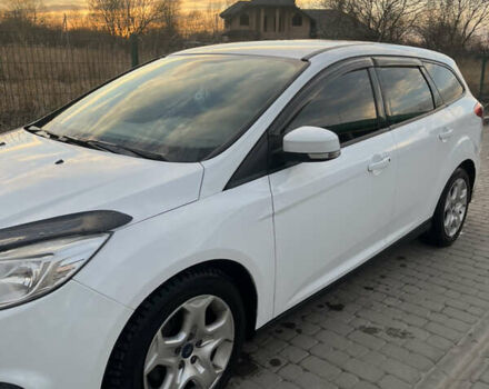 Білий Форд Фокус, об'ємом двигуна 1.6 л та пробігом 240 тис. км за 7999 $, фото 2 на Automoto.ua