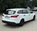 Белый Форд Фокус, объемом двигателя 1.6 л и пробегом 300 тыс. км за 2950 $, фото 3 на Automoto.ua