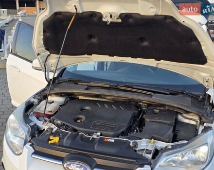 Білий Форд Фокус, об'ємом двигуна 1.6 л та пробігом 263 тис. км за 7800 $, фото 23 на Automoto.ua
