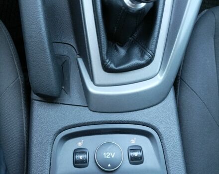 Белый Форд Фокус, объемом двигателя 1 л и пробегом 168 тыс. км за 6500 $, фото 15 на Automoto.ua