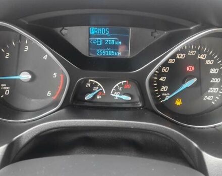 Белый Форд Фокус, объемом двигателя 2 л и пробегом 259 тыс. км за 7350 $, фото 1 на Automoto.ua