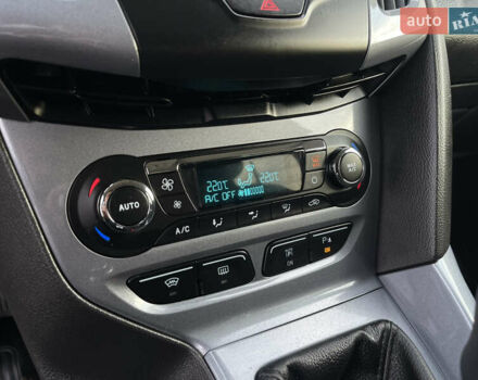 Белый Форд Фокус, объемом двигателя 1.6 л и пробегом 219 тыс. км за 8750 $, фото 41 на Automoto.ua