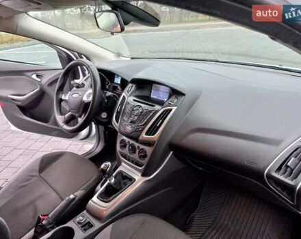 Білий Форд Фокус, об'ємом двигуна 1.6 л та пробігом 230 тис. км за 7377 $, фото 29 на Automoto.ua