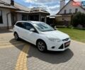 Білий Форд Фокус, об'ємом двигуна 2 л та пробігом 227 тис. км за 8600 $, фото 2 на Automoto.ua