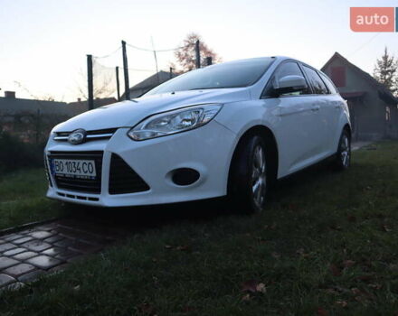 Белый Форд Фокус, объемом двигателя 1.6 л и пробегом 219 тыс. км за 6950 $, фото 2 на Automoto.ua