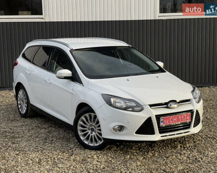 Белый Форд Фокус, объемом двигателя 1.6 л и пробегом 219 тыс. км за 8750 $, фото 4 на Automoto.ua