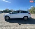 Білий Форд Фокус, об'ємом двигуна 1 л та пробігом 369 тис. км за 7500 $, фото 1 на Automoto.ua