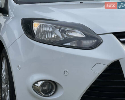 Белый Форд Фокус, объемом двигателя 1.6 л и пробегом 219 тыс. км за 8750 $, фото 9 на Automoto.ua