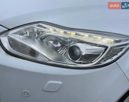 Белый Форд Фокус, объемом двигателя 1 л и пробегом 164 тыс. км за 7700 $, фото 8 на Automoto.ua