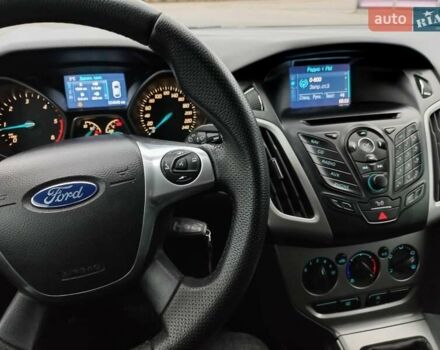 Білий Форд Фокус, об'ємом двигуна 1.6 л та пробігом 230 тис. км за 7777 $, фото 33 на Automoto.ua