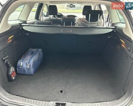 Белый Форд Фокус, объемом двигателя 1 л и пробегом 169 тыс. км за 8700 $, фото 18 на Automoto.ua