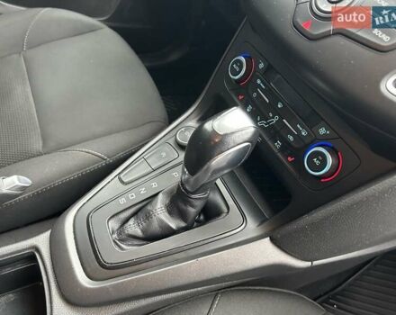 Белый Форд Фокус, объемом двигателя 1 л и пробегом 169 тыс. км за 8700 $, фото 13 на Automoto.ua