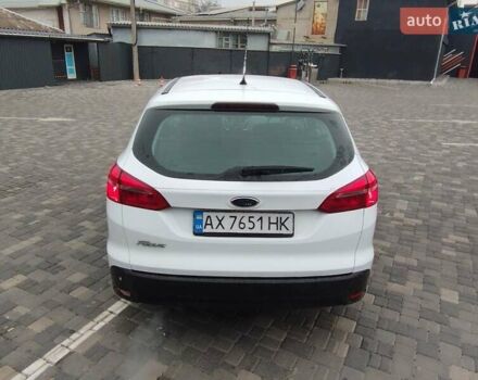 Белый Форд Фокус, объемом двигателя 1.6 л и пробегом 163 тыс. км за 8699 $, фото 5 на Automoto.ua