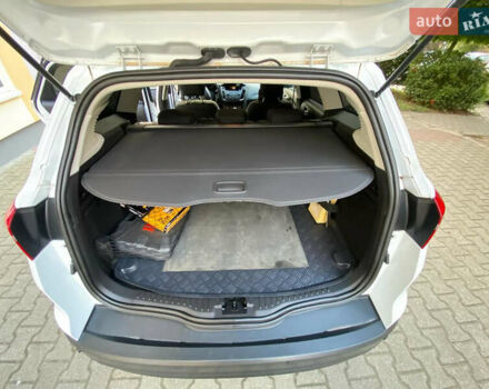 Форд Фокус 2015 в Львове на Automoto.ua Белый Форд Фокус, объемом двигателя 1.56 л и пробегом 193 тыс. км за 9000 $, фото 24 на Automoto.ua