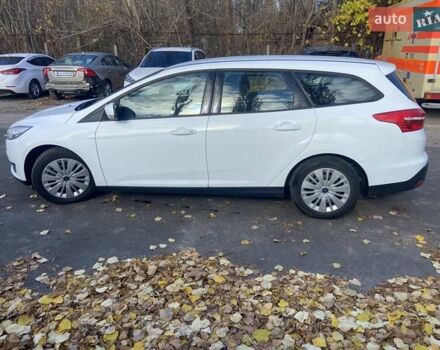 Белый Форд Фокус, объемом двигателя 1 л и пробегом 134 тыс. км за 7150 $, фото 7 на Automoto.ua