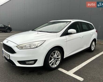 Белый Форд Фокус, объемом двигателя 1 л и пробегом 169 тыс. км за 8700 $, фото 8 на Automoto.ua