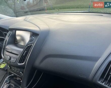 Форд Фокус 2015 у Ужгороді на Automoto.ua Білий Форд Фокус, об'ємом двигуна 1.5 л та пробігом 224 тис. км за 9400 $, фото 7 на Automoto.ua