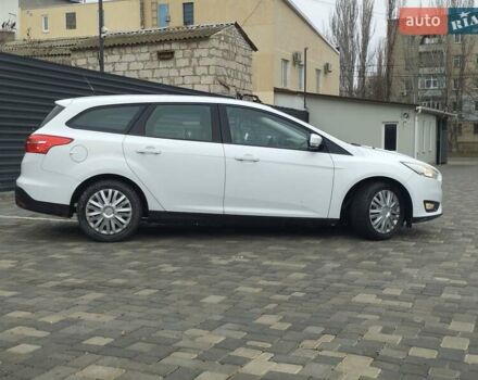 Белый Форд Фокус, объемом двигателя 1.6 л и пробегом 163 тыс. км за 8699 $, фото 7 на Automoto.ua