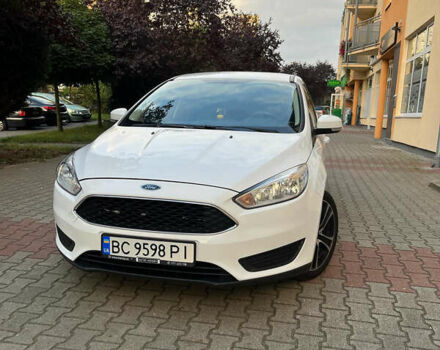 Форд Фокус 2015 в Львове на Automoto.ua Белый Форд Фокус, объемом двигателя 1.56 л и пробегом 193 тыс. км за 9000 $, фото 3 на Automoto.ua