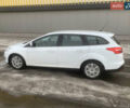Белый Форд Фокус, объемом двигателя 1 л и пробегом 152 тыс. км за 5800 $, фото 1 на Automoto.ua