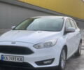 Белый Форд Фокус, объемом двигателя 1 л и пробегом 152 тыс. км за 5800 $, фото 1 на Automoto.ua