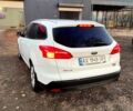 Форд Фокус 2015 у Харкові на Automoto.ua Білий Форд Фокус, об'ємом двигуна 1 л та пробігом 200 тис. км за 7000 $, фото 4 на Automoto.ua